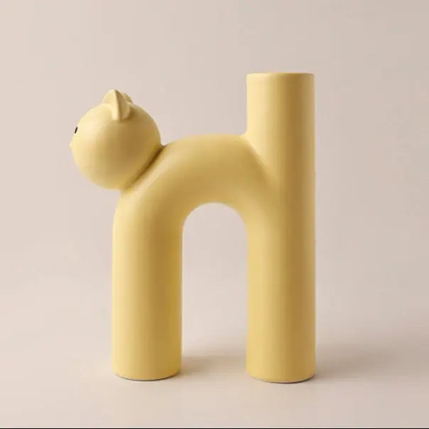WhiskerWonder Cat-Inspired Ceramic Floral Display