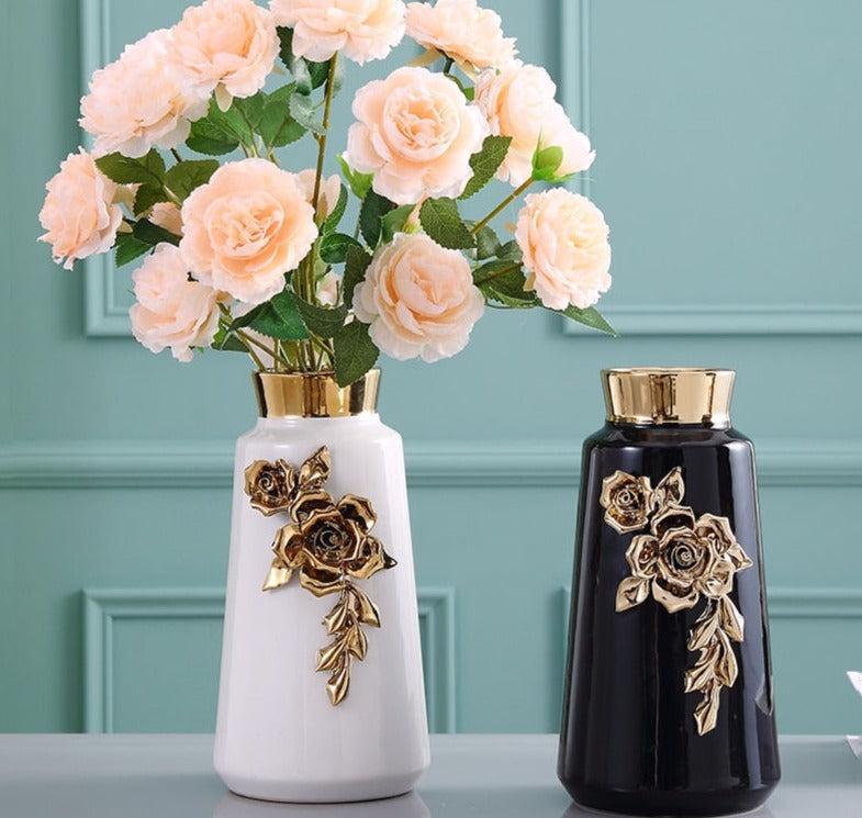 Sophisticated Black & Gold Decorative Vase - 26cm Floral Accent