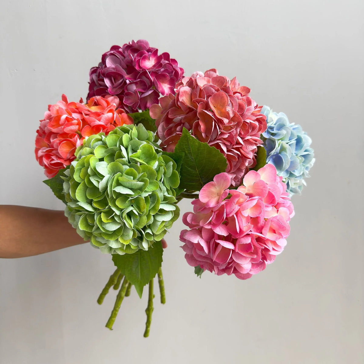 Artificial Hydrangea Stem Realistic Petals Maintenance-Free