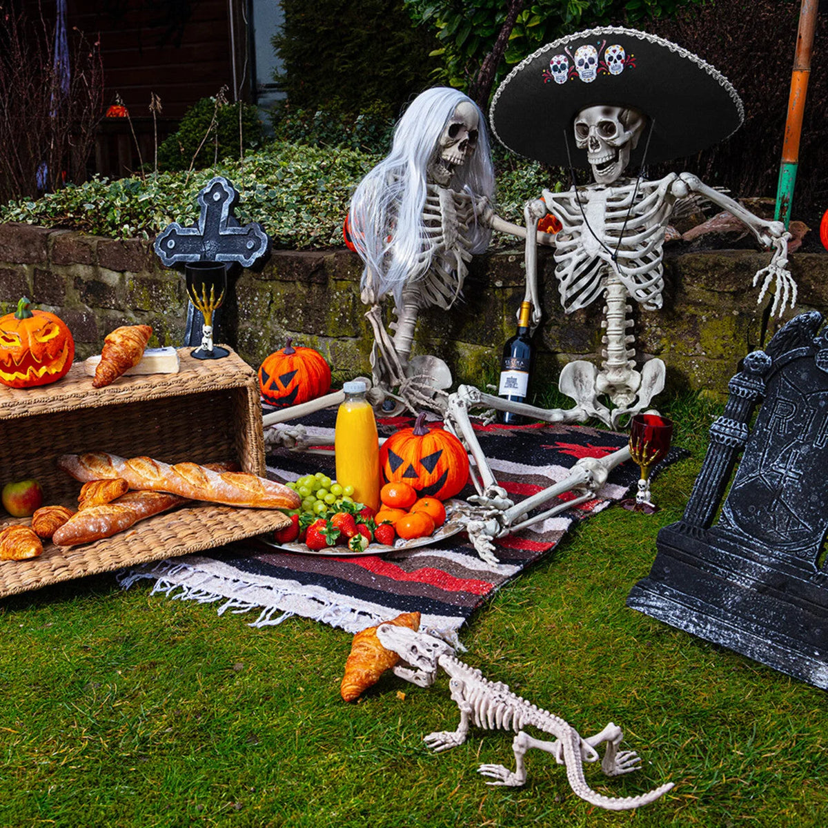 Decorative Halloween Lantern Integrated LED Table & Garden