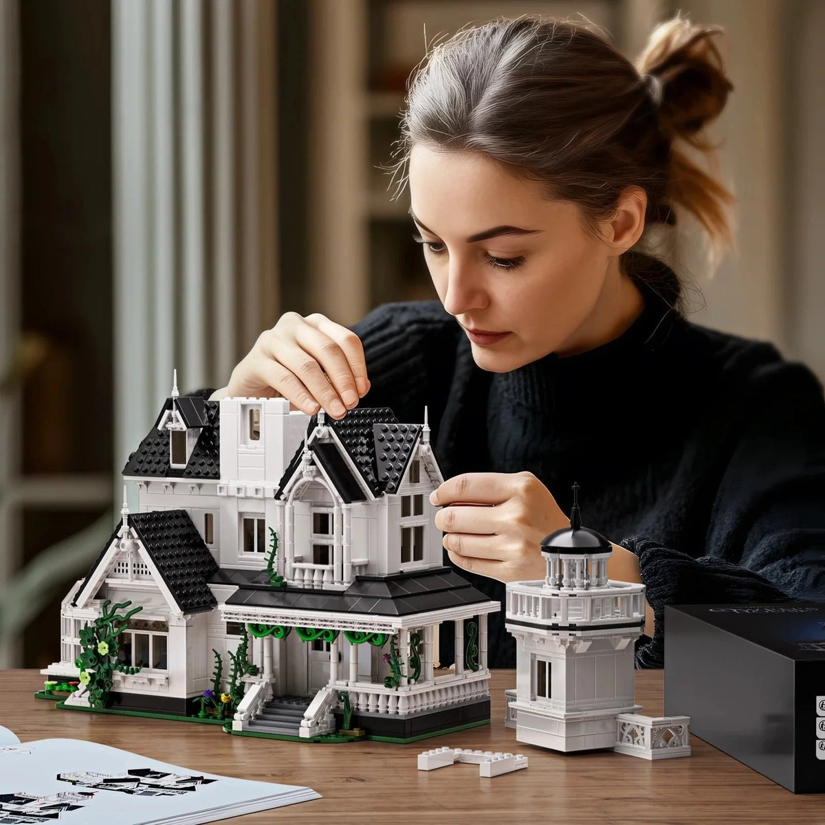 Haunted House Building Set LED-Lit Snap-Together Bricks