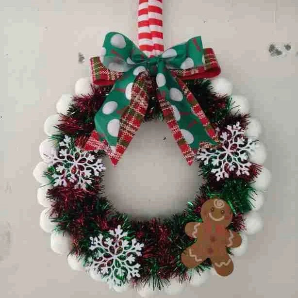 Holiday Wreath Gingerbread & Snowflake Tinsel With Ribbon