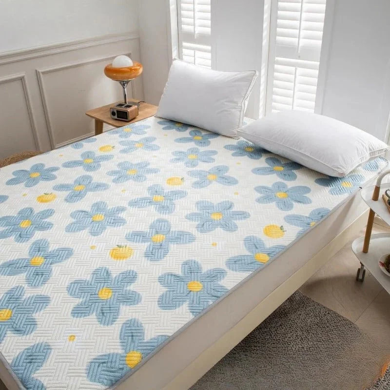 Mattress Pad Temperature-Regulating Quilted Air-Channel Anti-Slip Backing