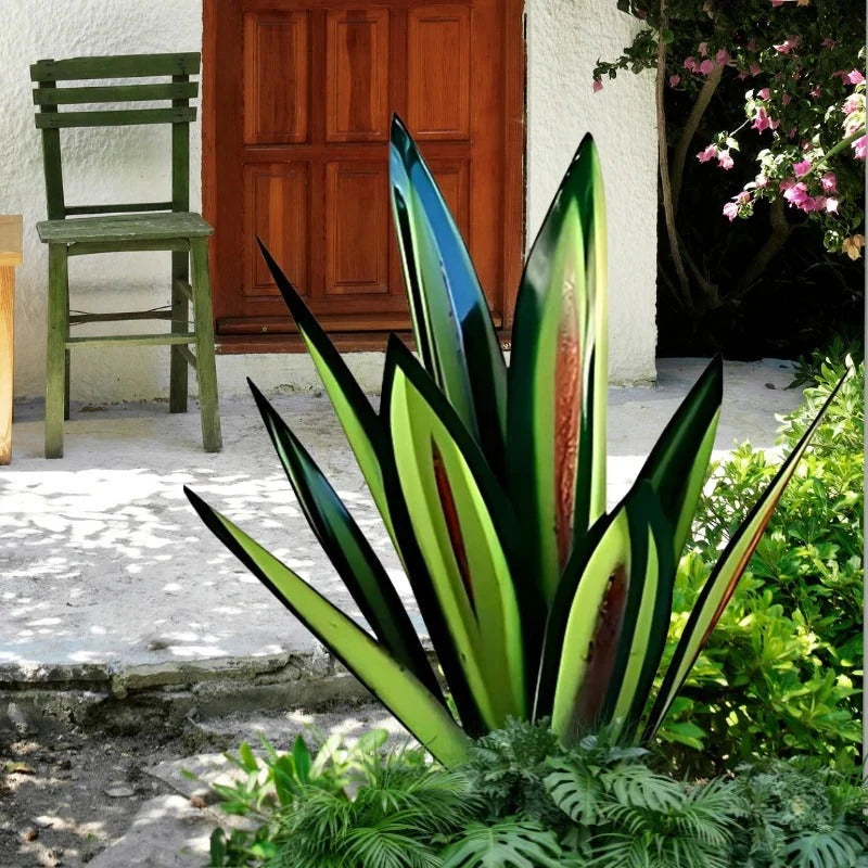 Metal Agave Plant Rust-Finished Weather-Resistant Steel