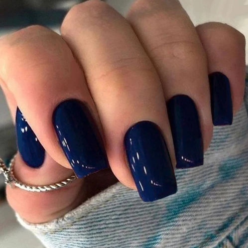Nail Polish Deep Blue Long-Lasting & Chip-Resistant