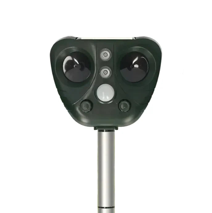 Outdoor Bird Repeller Solar-Powered Ultrasonic 30 Ft Coverage