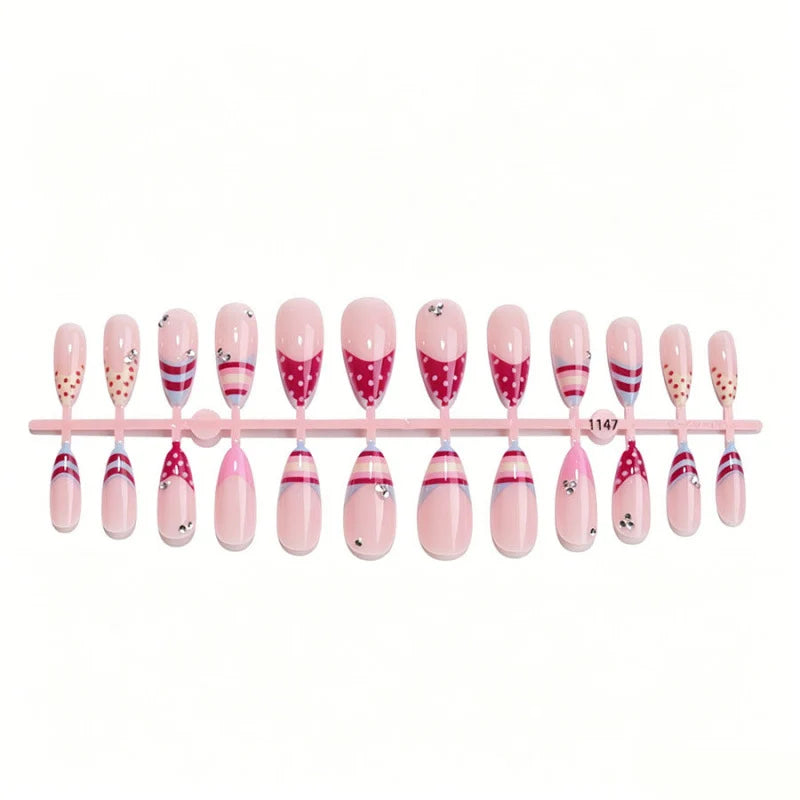 Press-On Nail Set Artistic Patterns Non-Toxic & Reusable