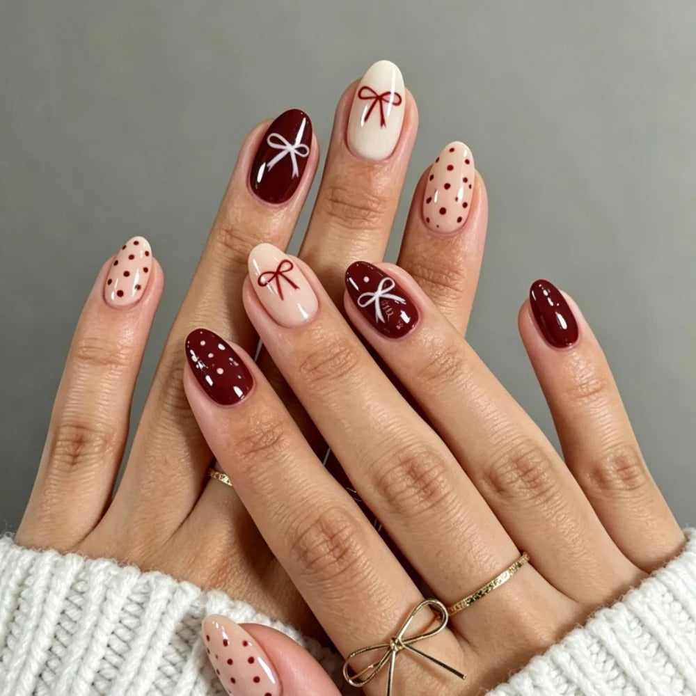 Press-On Nail Set Festive Designs & Gel Polish