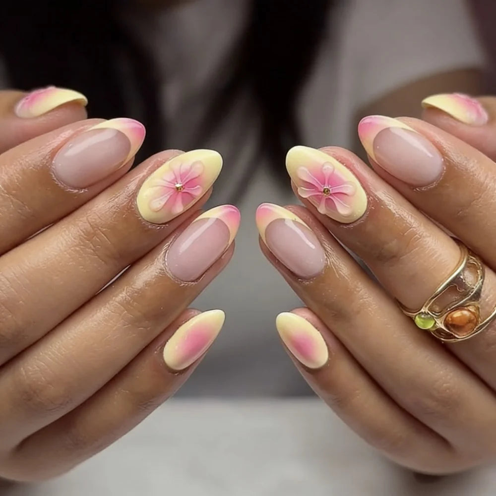 Press-On Nail Set Festive Designs & Gel Polish