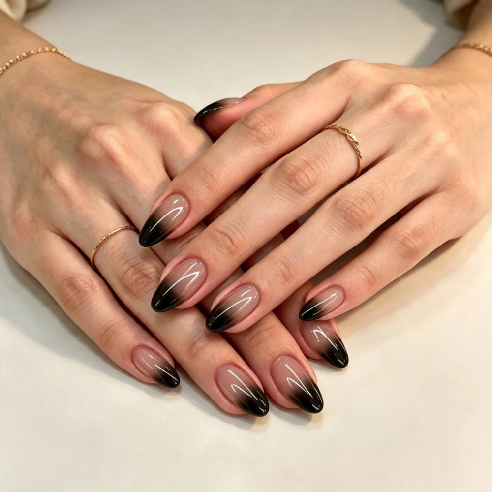 Press-On Nail Set Festive Designs & Gel Polish