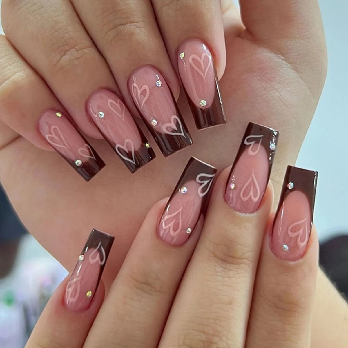 Press-On Nail Set Festive Designs & Gel Polish