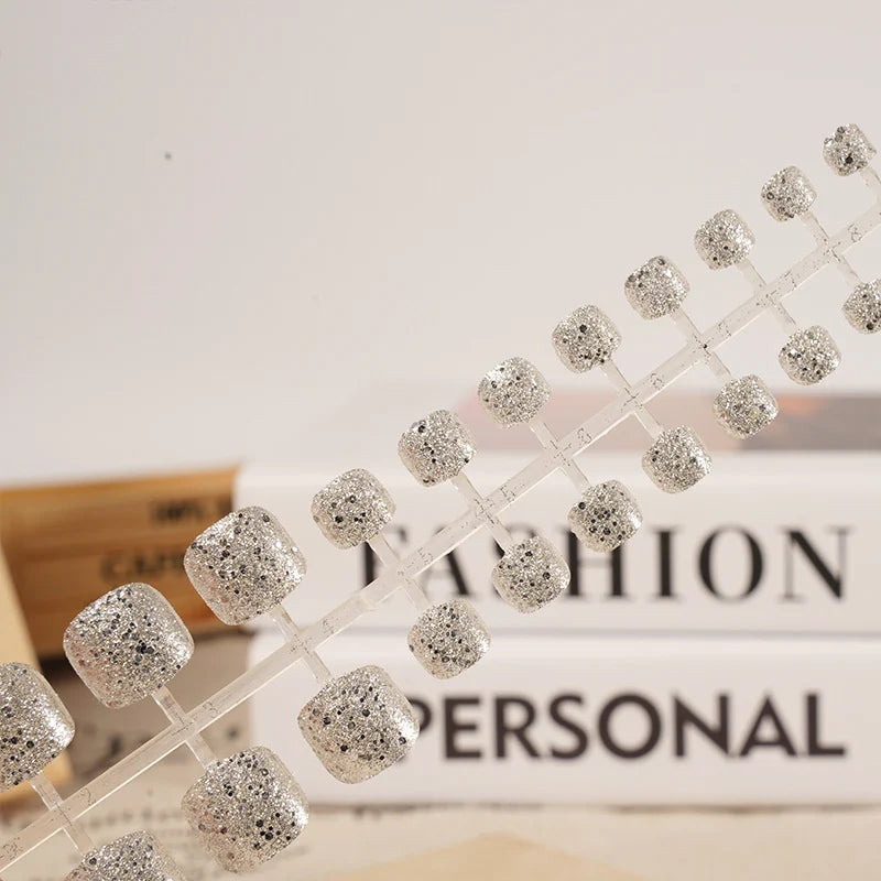 Press-On Nail Set Glittery Finish Multiple Sizes Easy Application