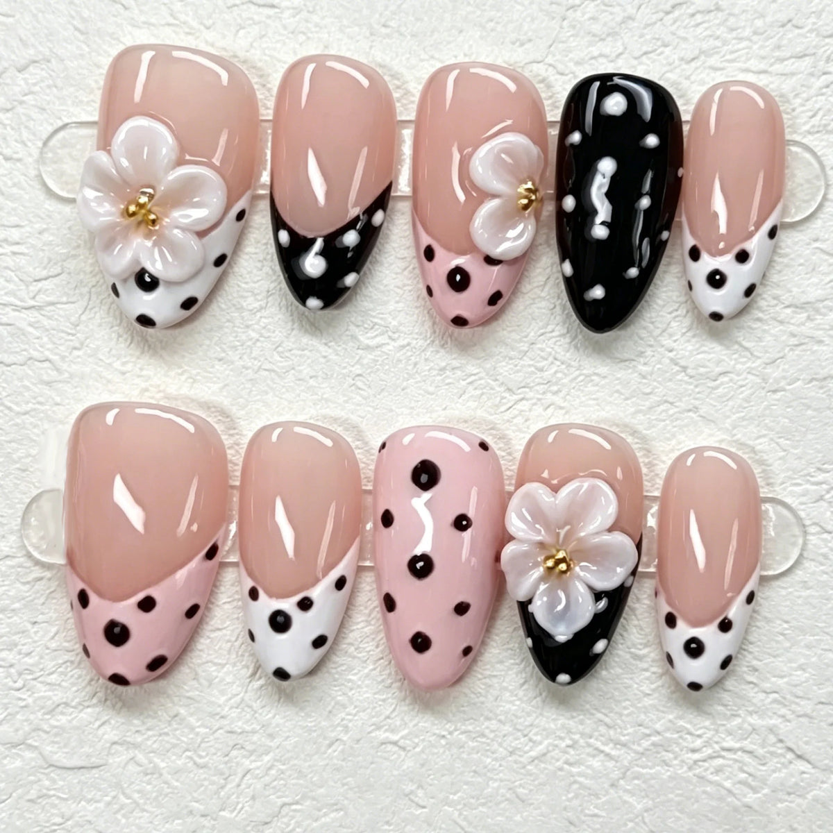 Press-On Nail Set Polka Dot Designs Multiple Sizes