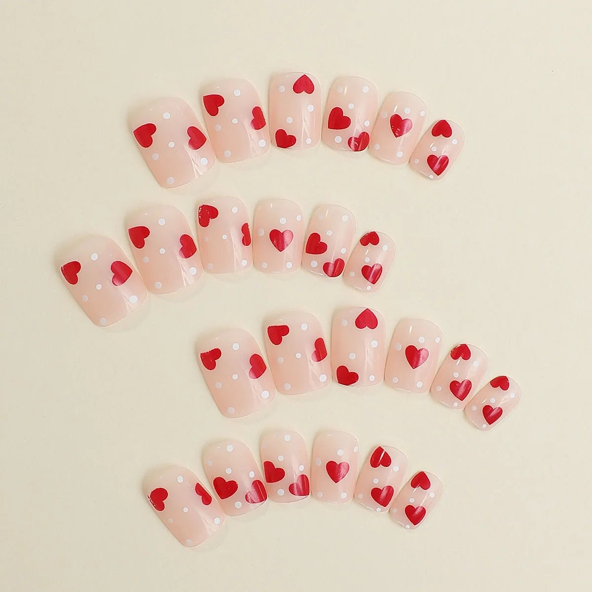 Press-On Nail Set Self-Adhesive Heart Design