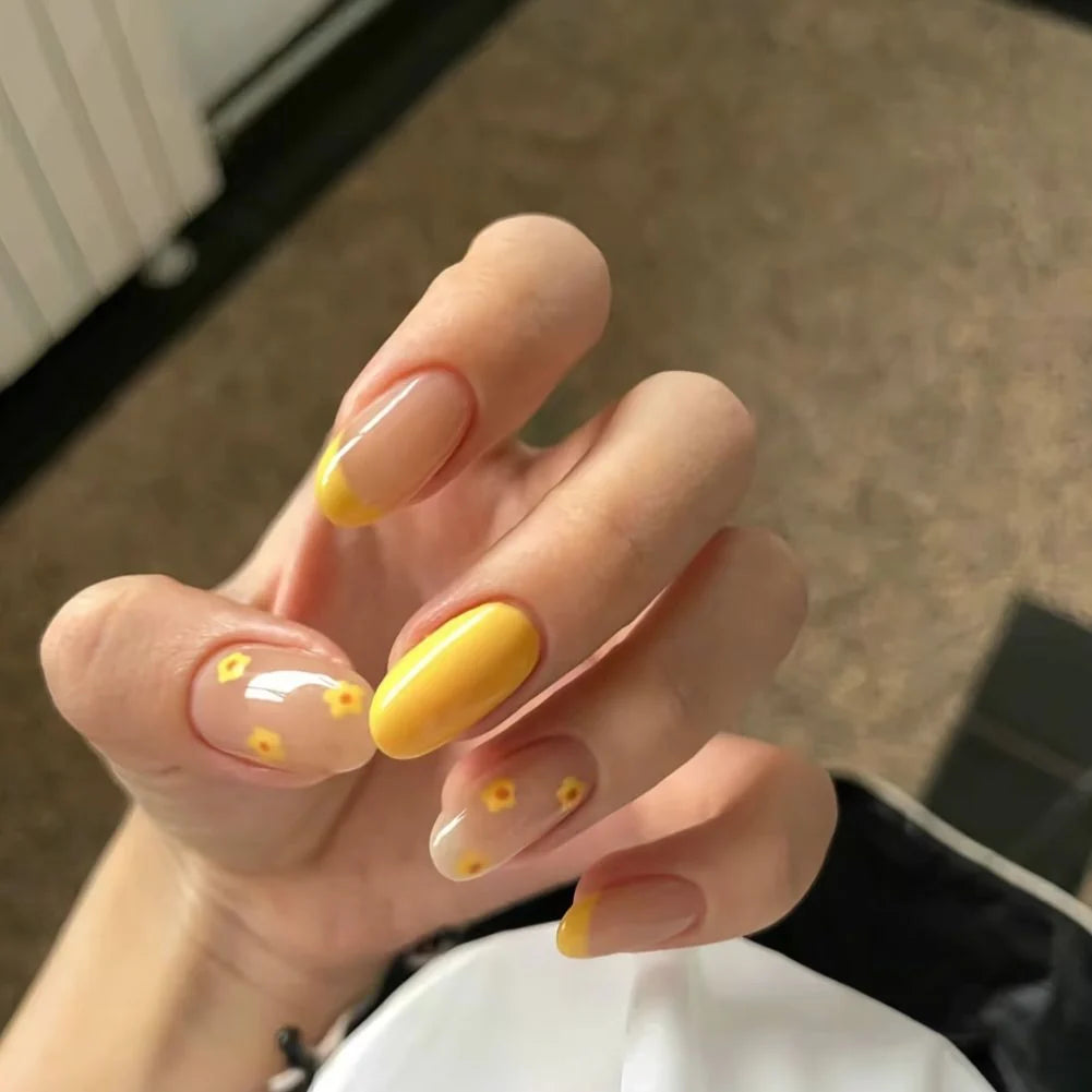 Press-On Nails Floral Design Easy Application & Comfortable Fit