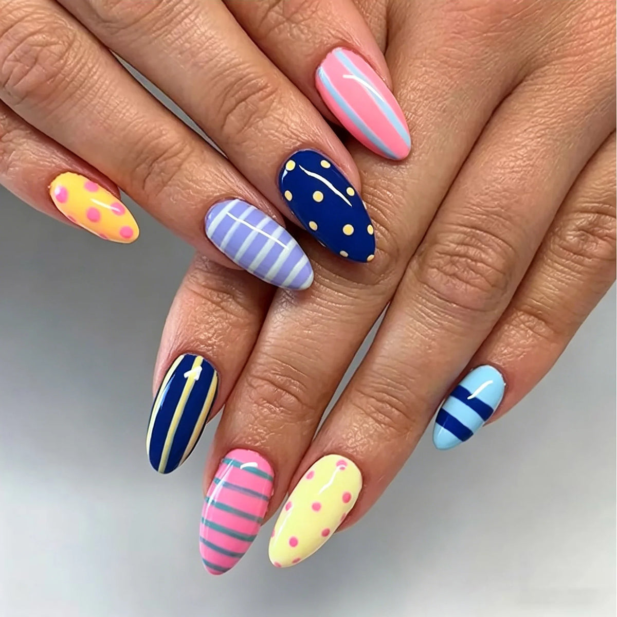 Press-On Nails Patterned Stripes & Polka Dots Reusable