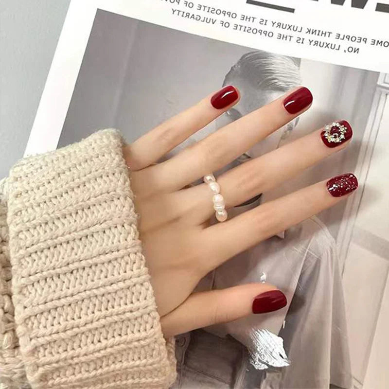 Press-On Nails Rhinestone Embellished Self-Adhesive