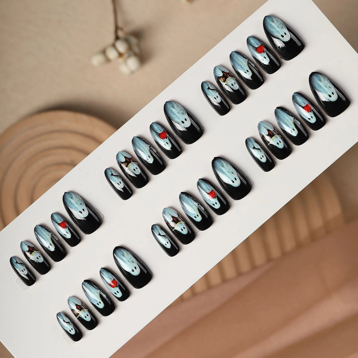 Press-On Nails Spooky Halloween Designs Skin-Friendly Multiple Sizes