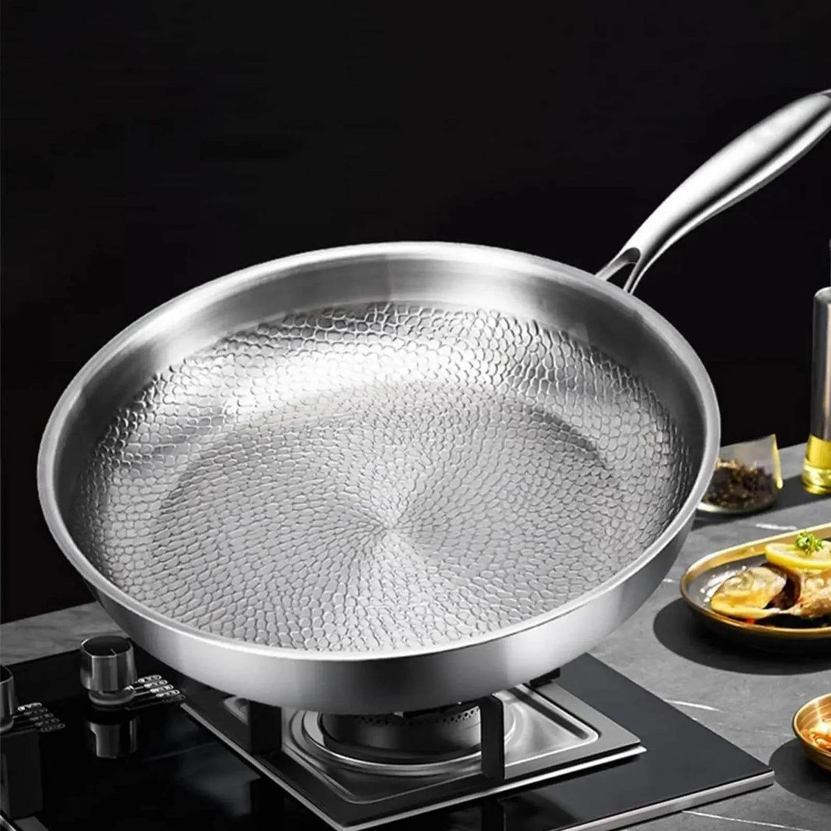 Skillet Titanium Steel Fish-Scale Texture Multi-Stove Compatible