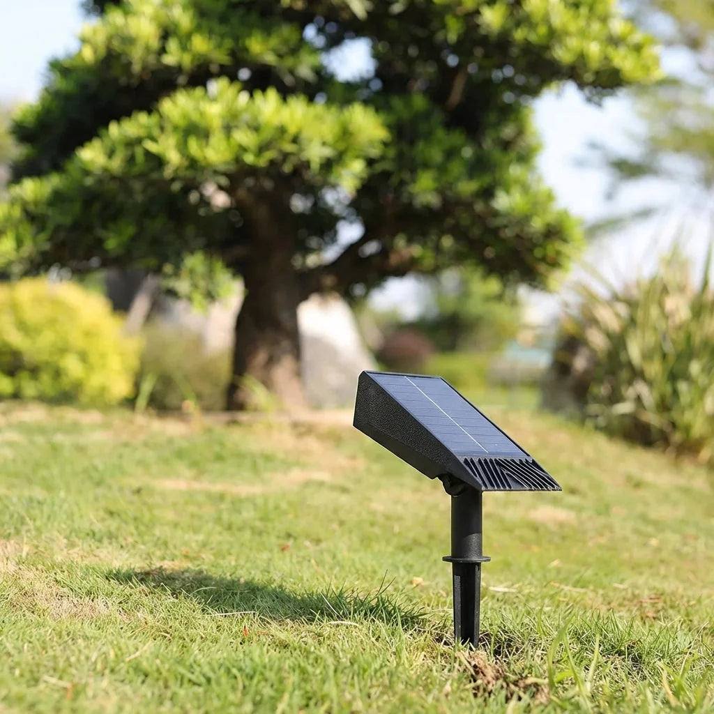Solar Spotlight Adjustable Zoom IP65 Weatherproof Ground Stake