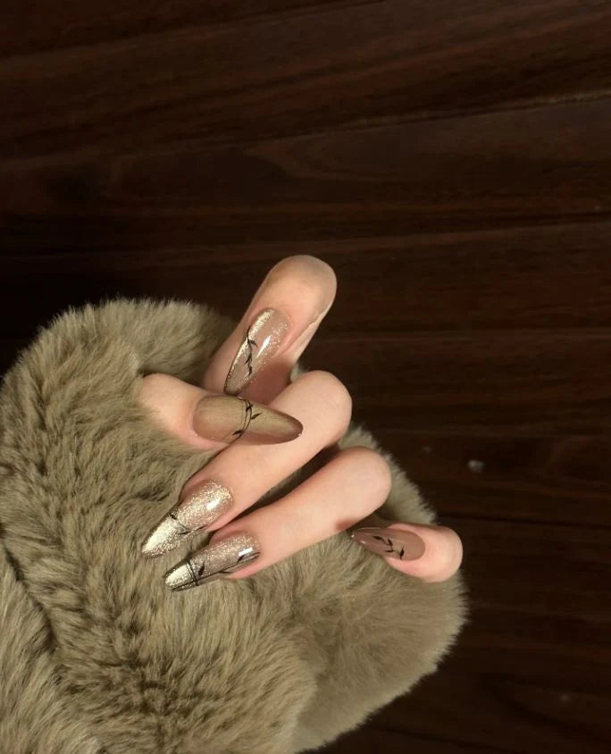 Stiletto Nail Extensions Artistic Designs & Easy Application