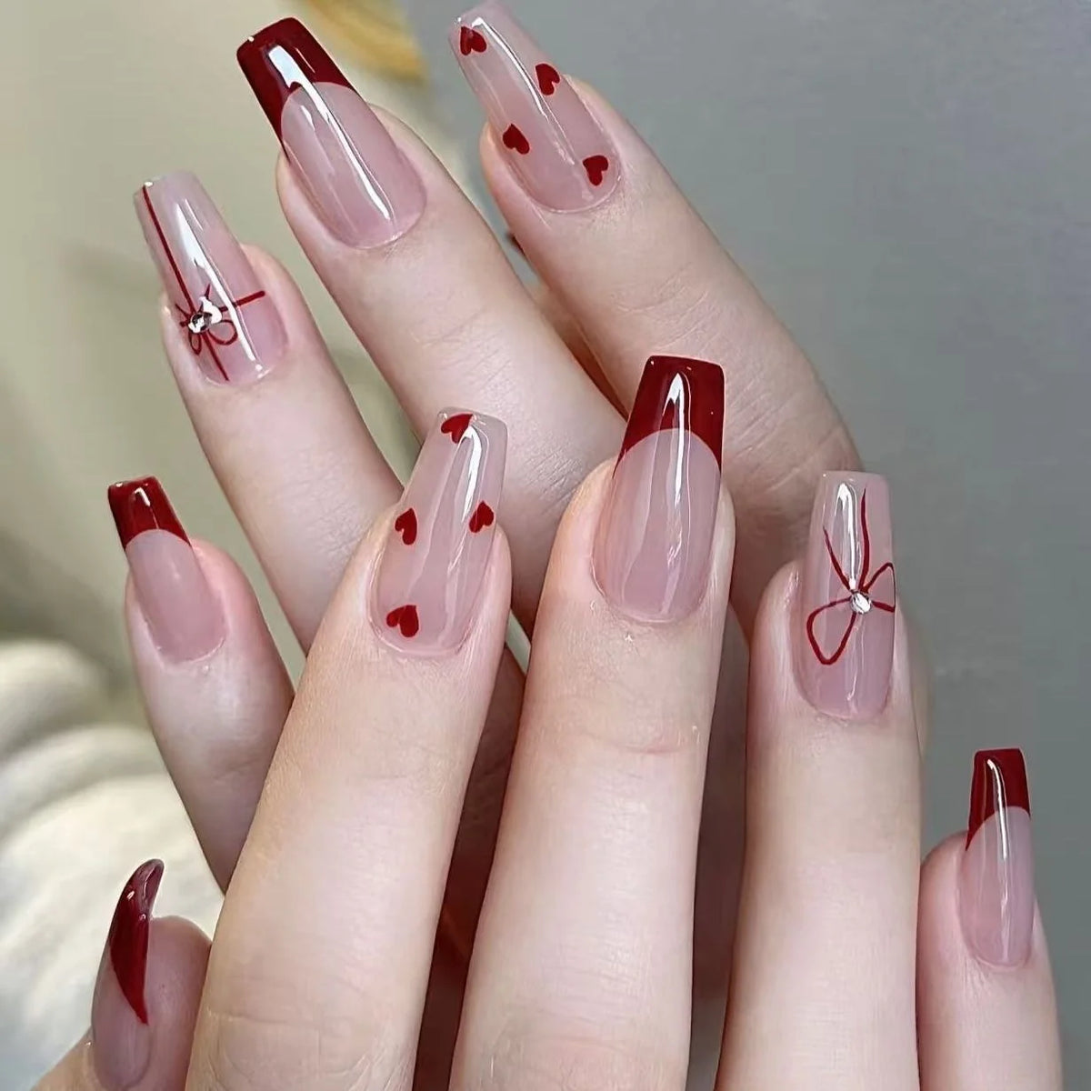 Stiletto Nail Extensions Artistic Designs & Easy Application