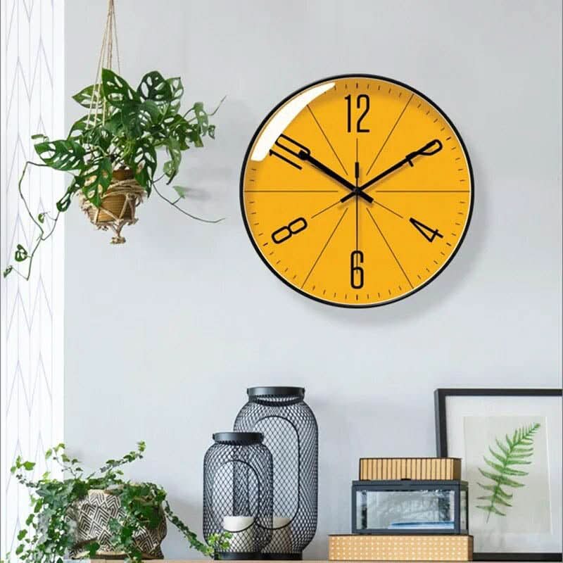 Wall Clock Silent Quartz Movement High-Contrast Numerals