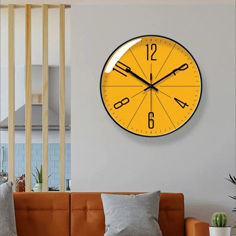 Wall Clock Silent Quartz Movement High-Contrast Numerals
