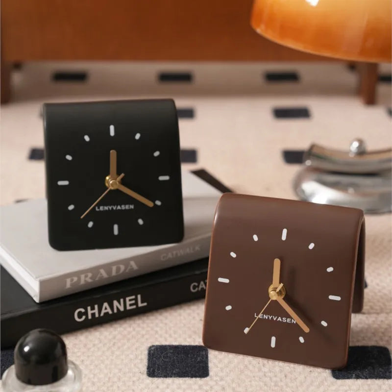 Chic Ceramic Desk Timepiece