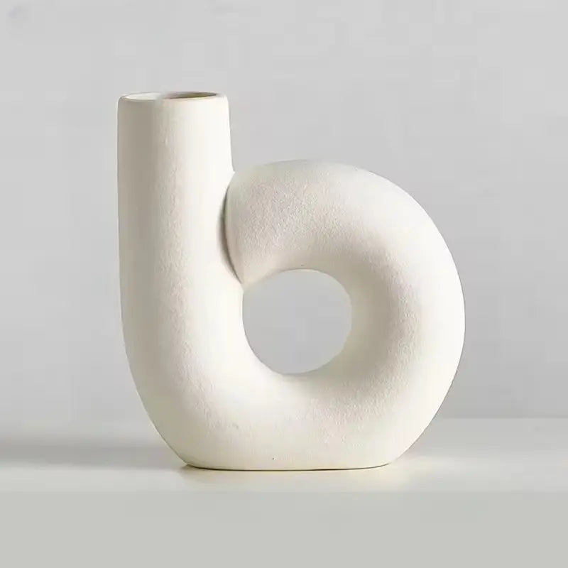Elegant Contemporary Porcelain Vase for Modern Spaces